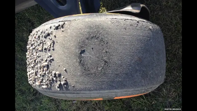 Шина Піреллі. Мартін Брандл