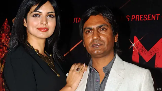 नवाज़ुद्नी सिद्दीक़ी, निहारिका सिंह