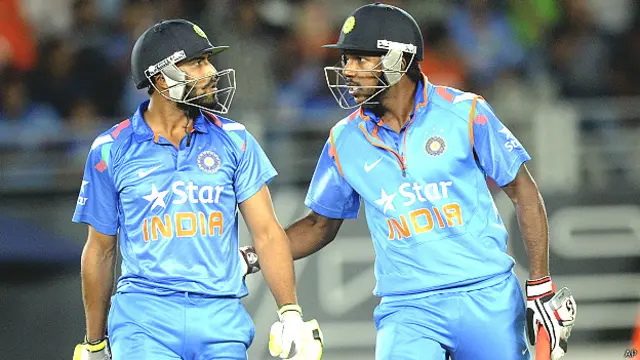 रविंद्र जाडेजा और वरूण एरोन