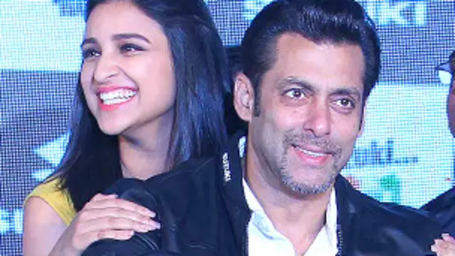 اس موقعے پر پینیتی چوپڑہ بھی موجود تھیں جنھوں نے ان کے پیچھے بیٹھ کر فوری ان کی خواہش پوری کر دی