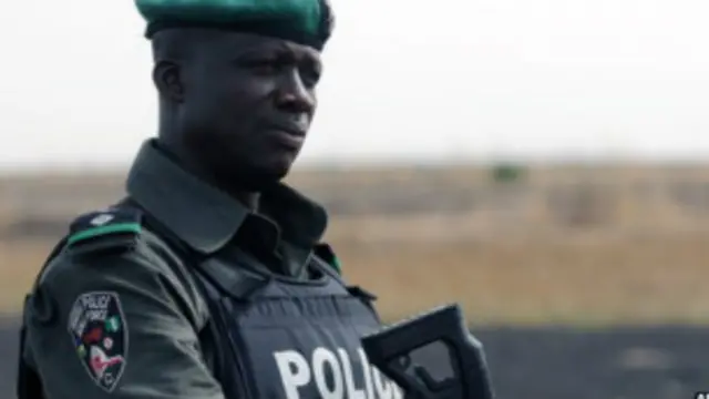 सुरक्षाकर्मी