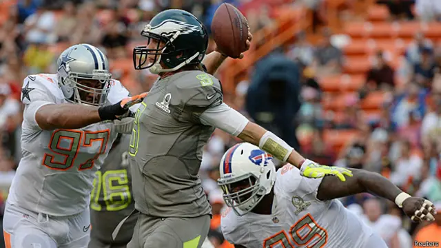 американський футбол