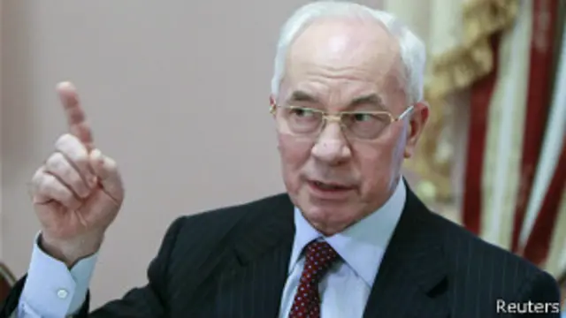 Ông Mykola Azarov từ chức thủ tướng