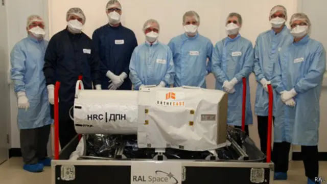 Kamera yang dipasang di ISS dibuat Laboratorium Rutherford Appleton, Inggris.