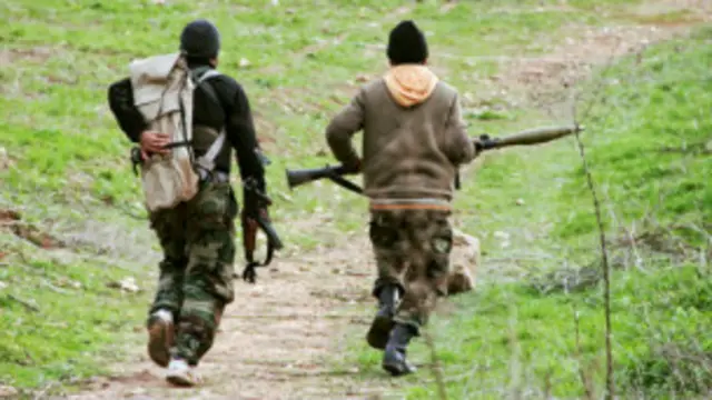 Suriyada silahlılar