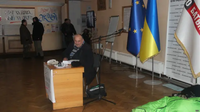 Евромайдан, ночь, морозы