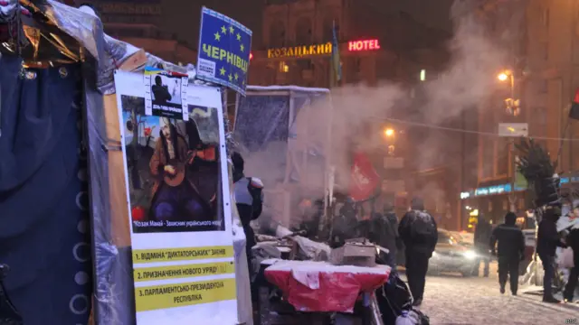 Евромайдан, ночь, морозы