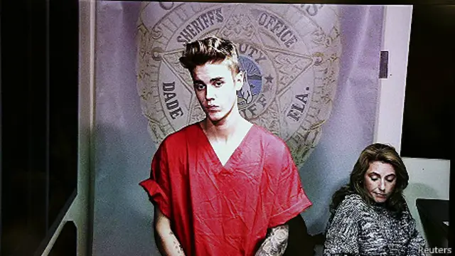 Justin Beiber didakwa atas tuduhan mengemudi dalam pengaruh alkohol dan obat terlarang.