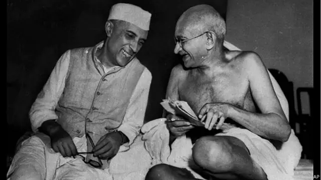 नेहरू और गांधी