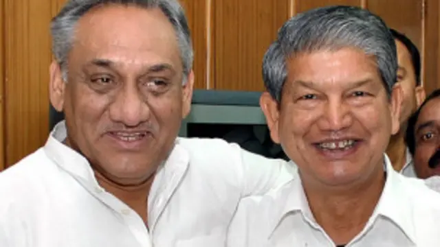 विजय बहुगुणा के बाद हरीश रावत संभालेंगे उत्तराखंड की कमान