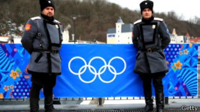 Казаки охраняют олимпийские объекты в Сочи