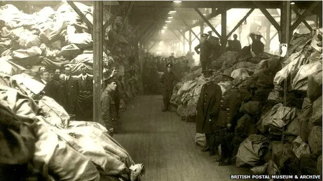 प्रथम विश्व युद्ध के दौरान सैनिकों के लिए ब्रिटेन की डाक सेवा