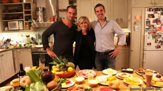 Chris e Alexander Van Tulleken | Crédito: Joanna Barwick / BBC