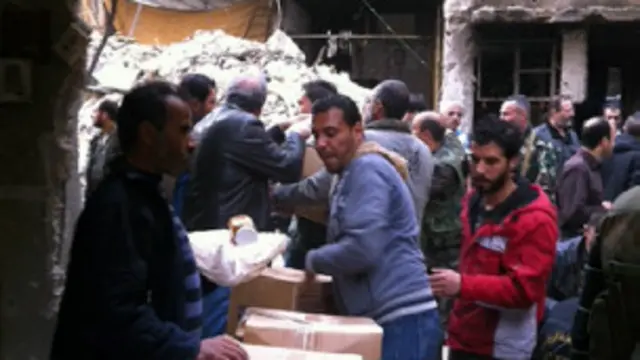 د سوريې په تېره دوه کلنه جګړه کې شاوخوا ۱۳۰زره کسان وژل شوي دي