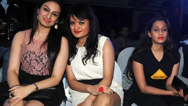 आकृति कक्कड़, अदिति सिंह शर्मा और श्वेता पंडित