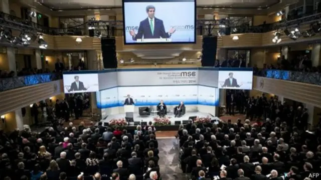 конференция в Мюнхене, Джон Керри