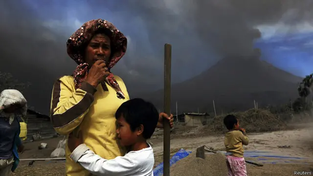 माउंट सिनाबुंग