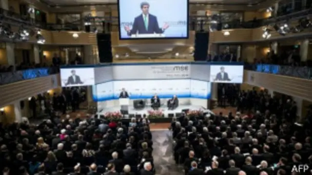 أعلنت الولايات المتحدة دعمها الكامل لشعب أوكرانيا في معركة الديمقراطية