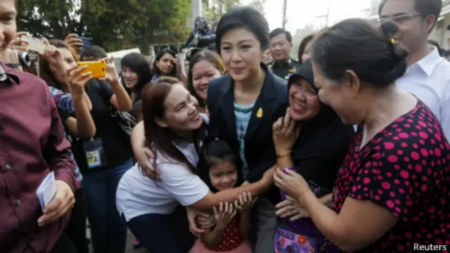 Thủ tướng Yingluck đã phải di chuyển đến các địa điểm bí mật sau khi văn phòng thủ tướng bị người biểu tình phong tỏa