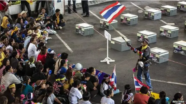 قالت مفوضية الانتخابات إن نحو ستة ملايين ناخب تأثروا بتعطل العمل في بعض اللجان الانتخابية