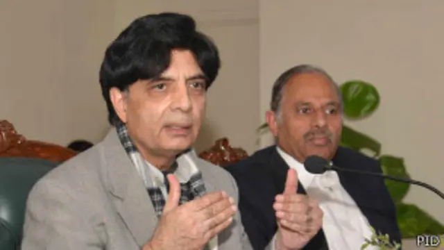 فوج انتہا پسندوں کےخلاف کارروائیاں اپنے دفاع میں کر رہی ہے: وزیر داخلہ