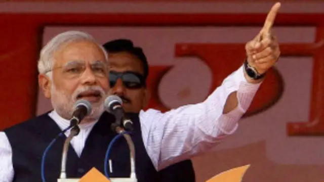 नरेंद्र मोदी