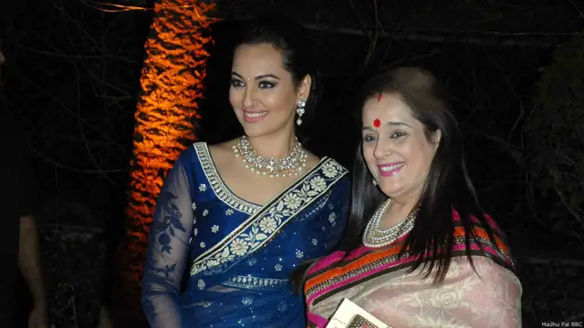 सोनाक्षी सिन्हा, पूनम सिन्हा