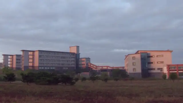 kampus korea utara