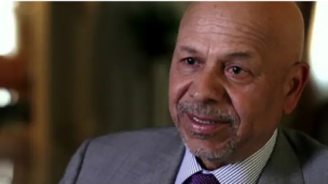 انشق العجيلي إلى صفوف الثوار الليبيين في فبراير/شباط عام 2011 وأصبح سفيرا لهم في الولايات المتحدة.