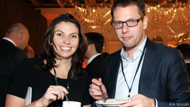 Инвестор ТВ "Дождь" Александр Винокуров с женой - руководителем канала Натальей Синдеевой