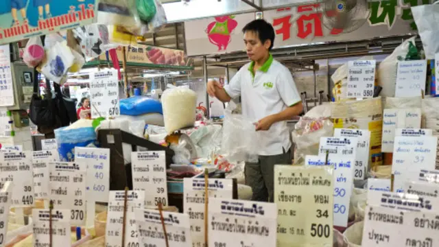 Pasar beras di Thailand