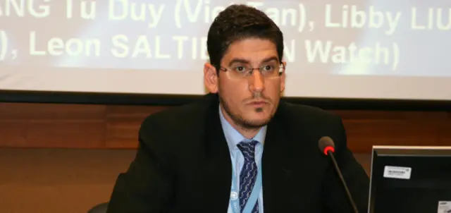 Ông Leon Saltiel