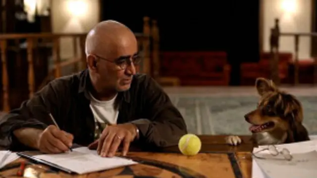 پرده ساخته مشترک کامبوزیا پرتوی و جعفر پناهی است