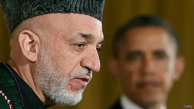 افغان صدر حامد کرزئی نے امریکہ کے ساتھ سکیورٹی کے معاہدے پر دستخط کرنے سے گریز کیا ہے