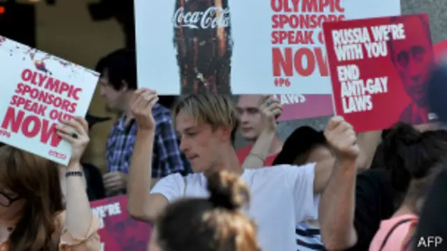 ရုရှား လိင်တူဥပဒေ ဆန့်ကျင်ရေး မဲလ်ဘုန်းက ဆန္ဒပြပွဲ