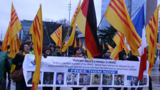 Người biểu tình trước trụ sở LHQ vào ngày 05/02/2014.