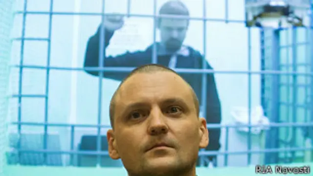 Удальцов и Развозжаев