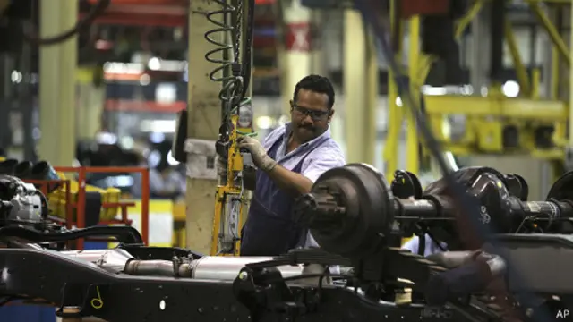 Ensambladora automotriz