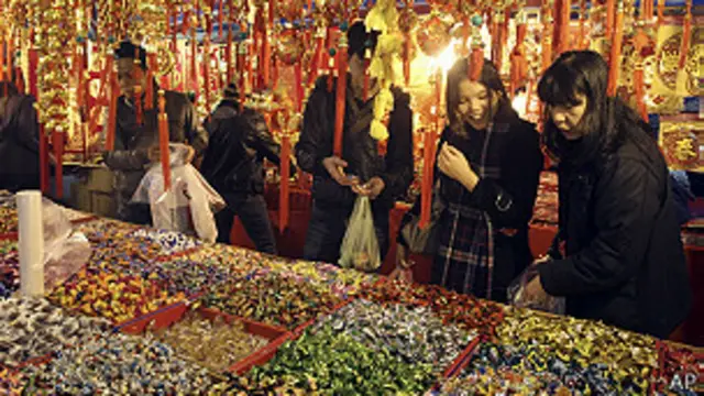 台北迪化街年宵市場