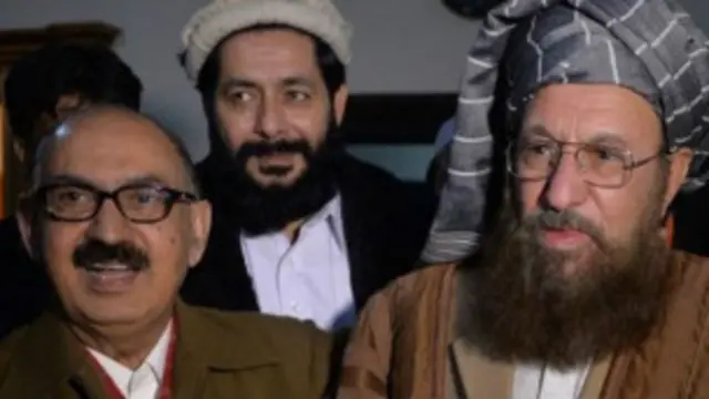 حکومت  اور طالبان کی مذاکراتی کمیٹیوں کی یہ ملاقات حکومتی کمیٹی کے رکن میجر (ر) عامر کے گھر پر ہوئی