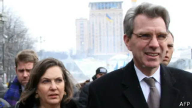 Victoria Nuland y Geoffrey Pyatt
