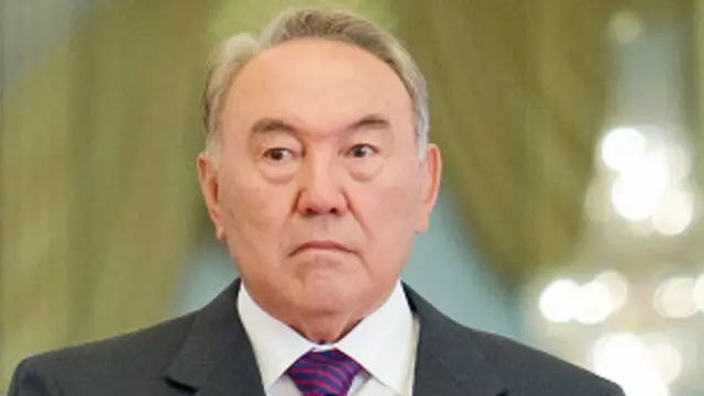 Президент Назарбоев қозоқ тангаси бошқа тушмайди, деб ишонтирган 
