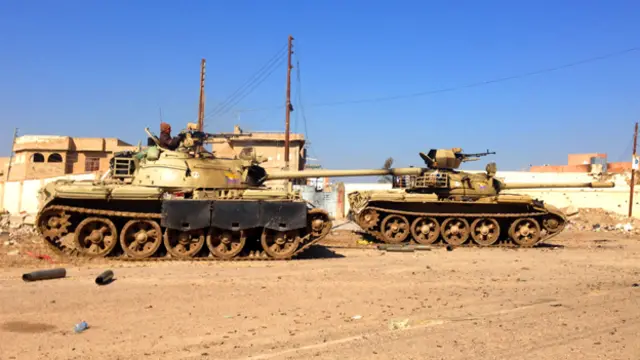 حققت القوات العراقية بعض التقدم في طرد المسلحين من الرمادي