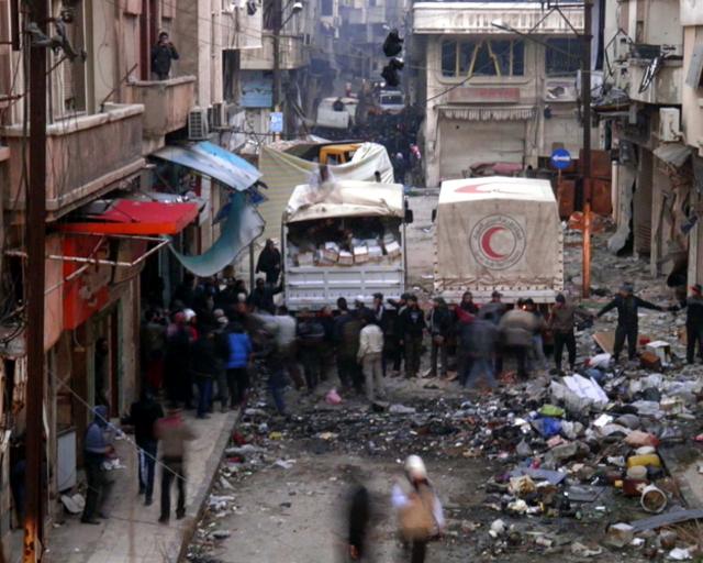 تعرضت حمص لدمار كبير خلال الحرب المستمرة منذ حوالي 3 سنوات في سوريا. (صورة رويترز)