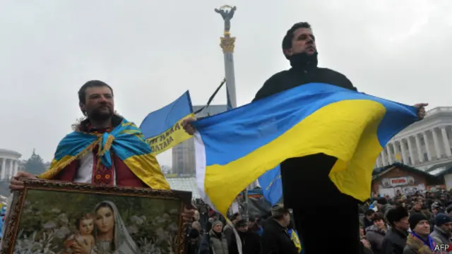 Протестующие на Майдане