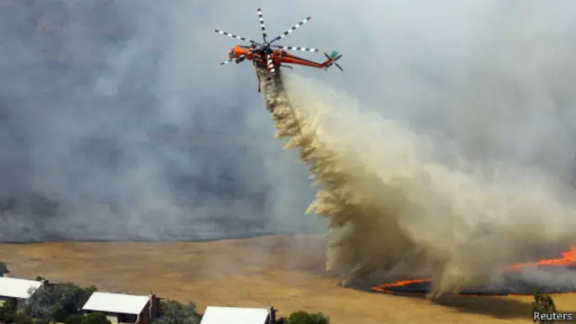 Тушение пожара с вертолета