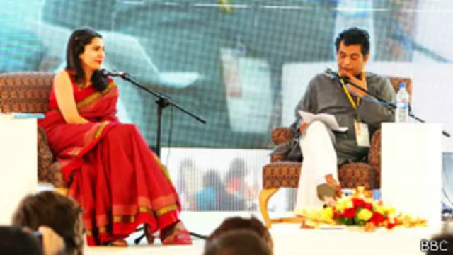 محمد حنیف کے سیشن میں بھی بہت عوامی دلچسپی دیکھی گئی