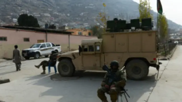 دور اول انتخابات با تدابیر شدید امنیتی برگزار شد و نیروهای امنیتی تدابیر را در آستانه دور دو هم شدت بخشیده‌اند