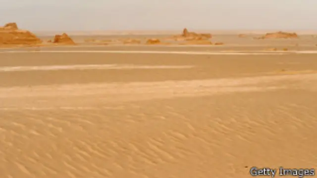 بیابانهای مرکزی ایران گزینه اصلی دفن زبالههای اتمی بشمار میروند