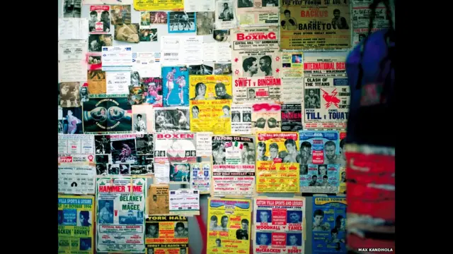 बाक्सिंग रिंग की दुनिया 